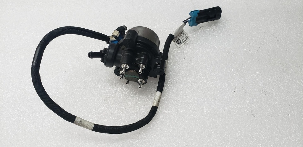[2521841-001] oil pump assembly, electric (2521841-001)