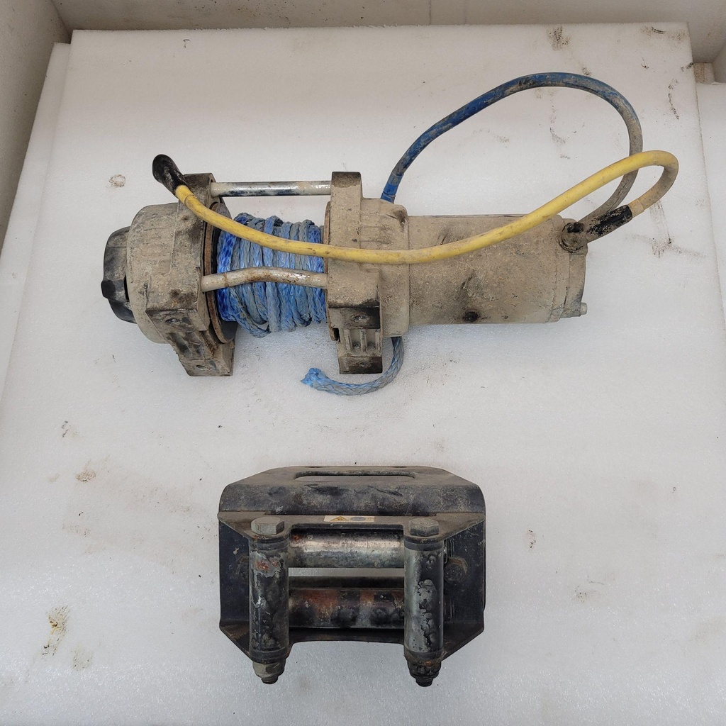 [2880435-001] WINCH POLARIS 3500 LBS 05% (2880435-001)