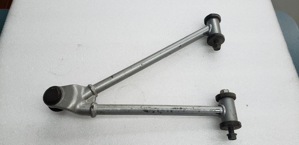 A-ARM,FRONT LWR-RH-ASSY ( - 3313-080 arctic cat