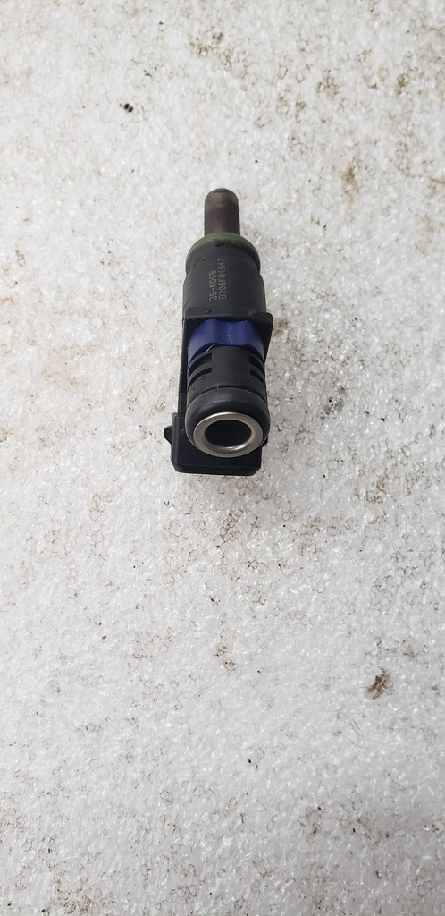 (new ref. 0470-884) injector fuel (rb 0470-884) (inc. 17-18)