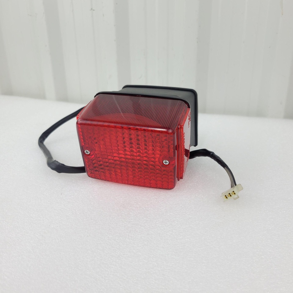 [35710-29F30-001] lamp assy rear comb (35710-29F30-001)