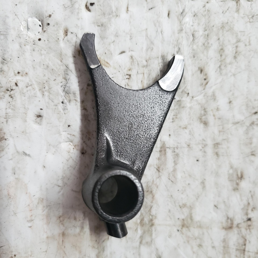 (new ref. 420257332) shift fork