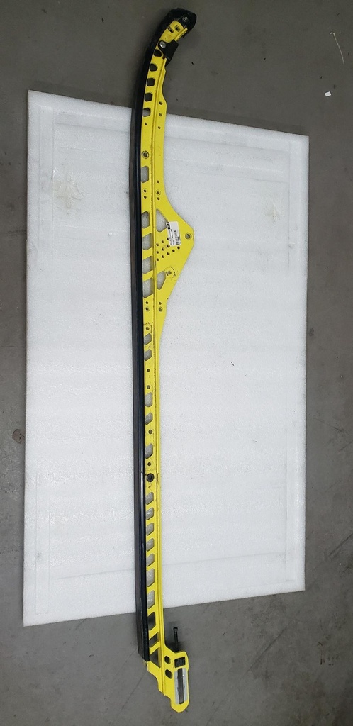 yellow runner 165" lenght 165" - yellow
