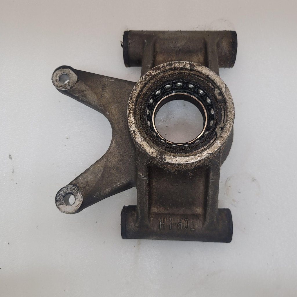 [5136105-001] CARRIER BEARING, LEFT, MACHINED (5136105-001)