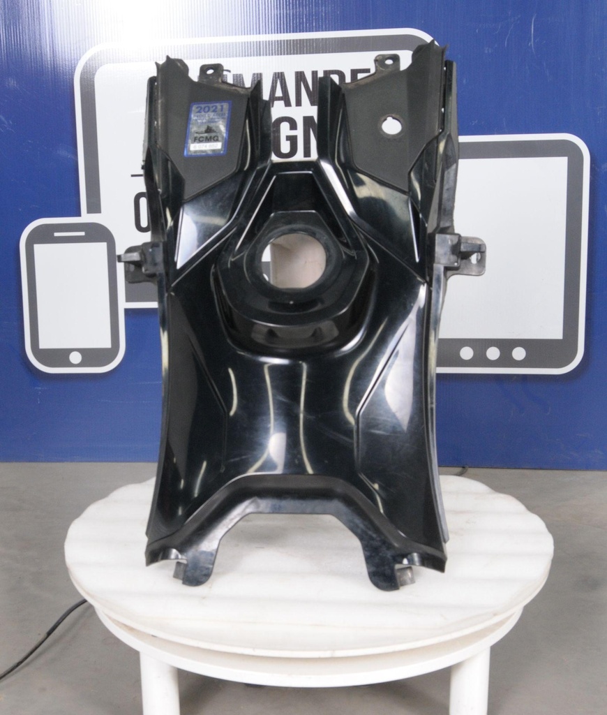 Deep Black Rear Console