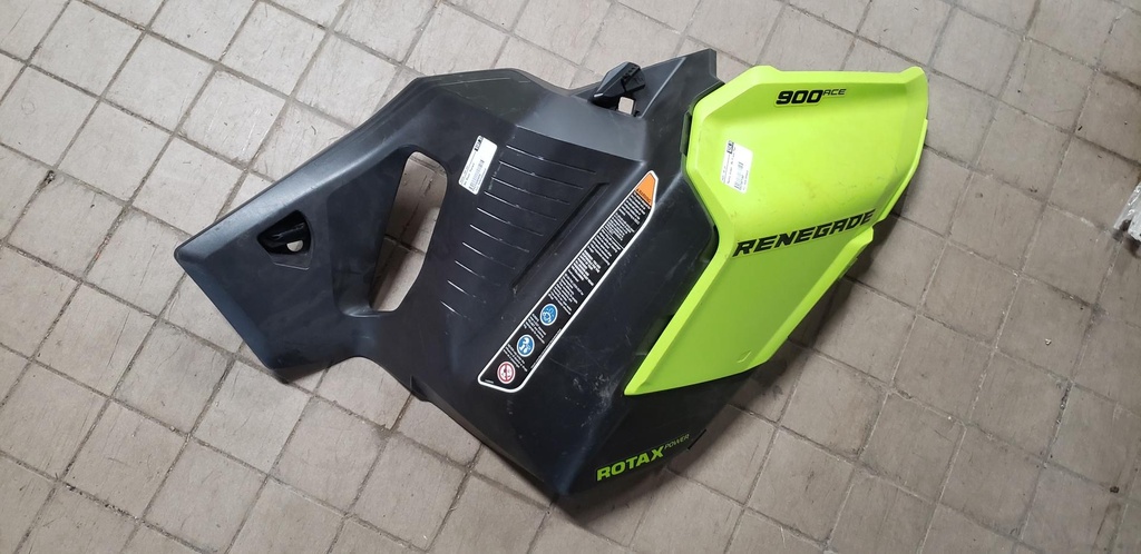 rh rear panel