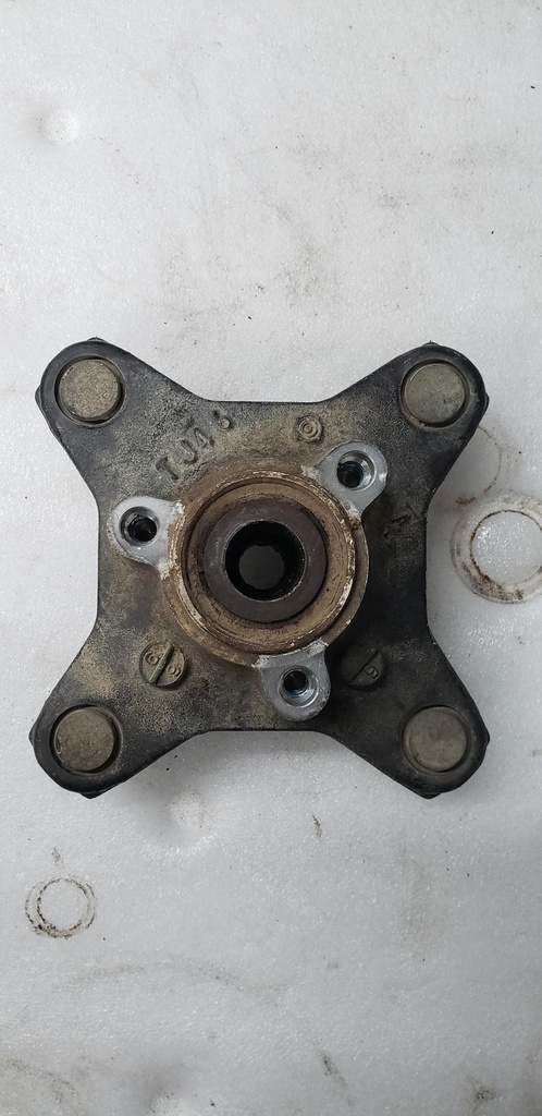 HUB, FRONT WHEEL (BLACK) - 54110-45G20-019 SUZUKI