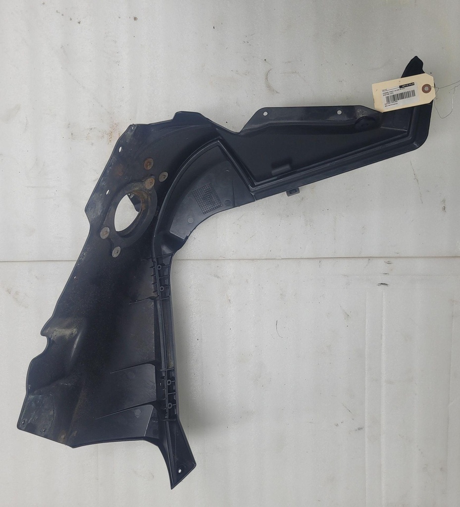 fender, right, gloss black