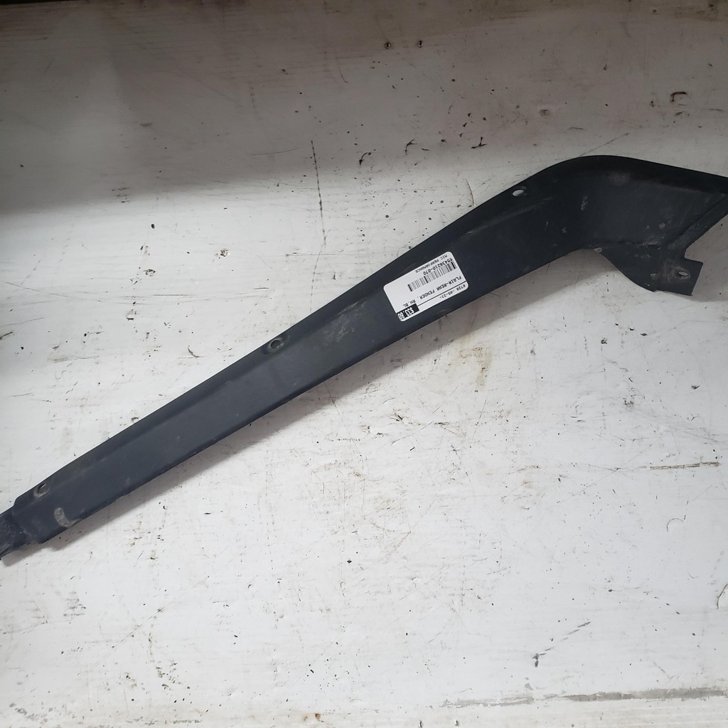 FENDER FLARE, REAR, RIGHT, GLOS
