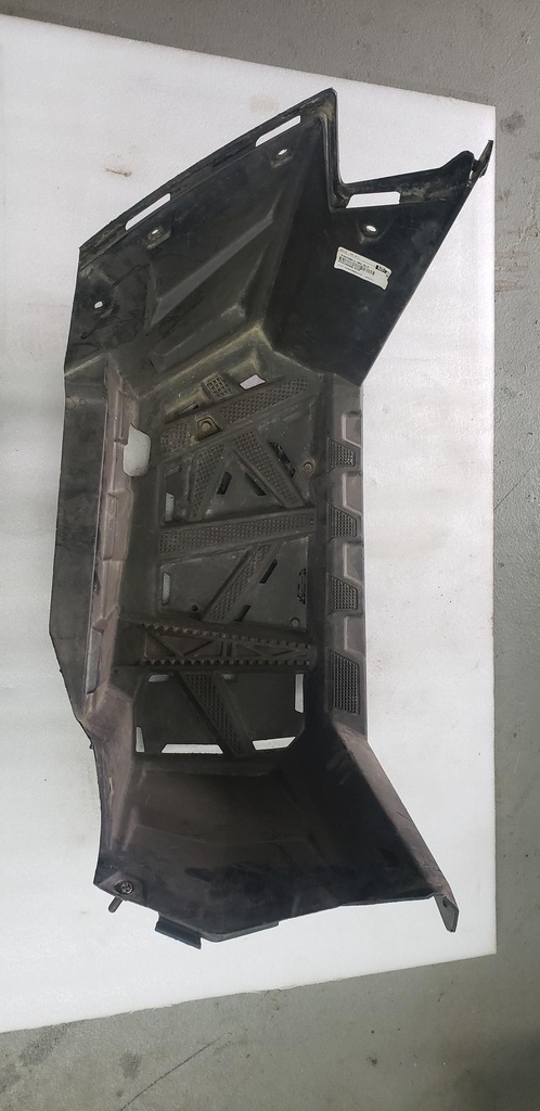 FOOTWELL, RIGHT, GLOSS BLACK