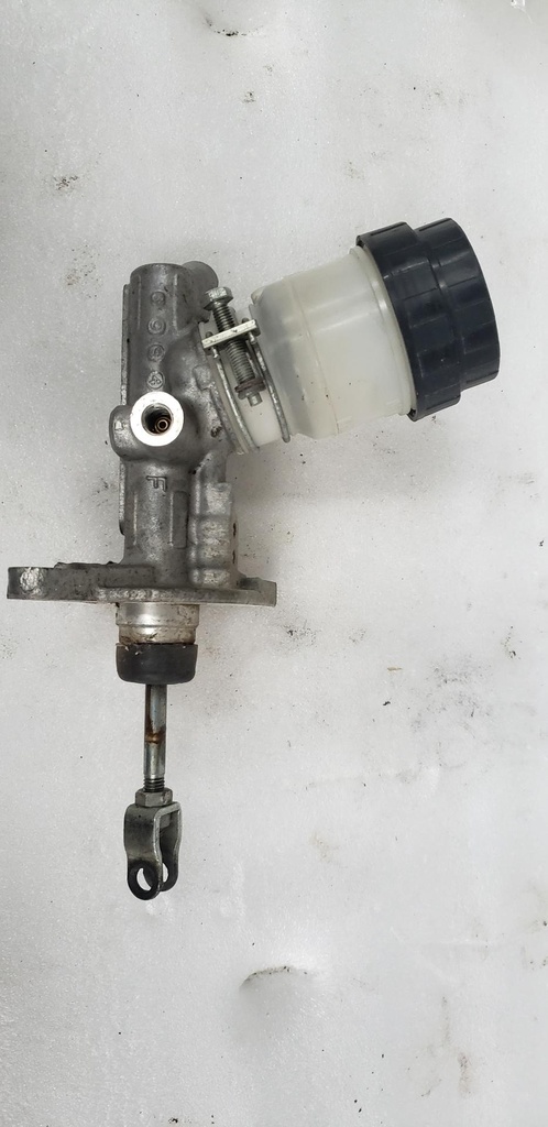 master cylinder assy