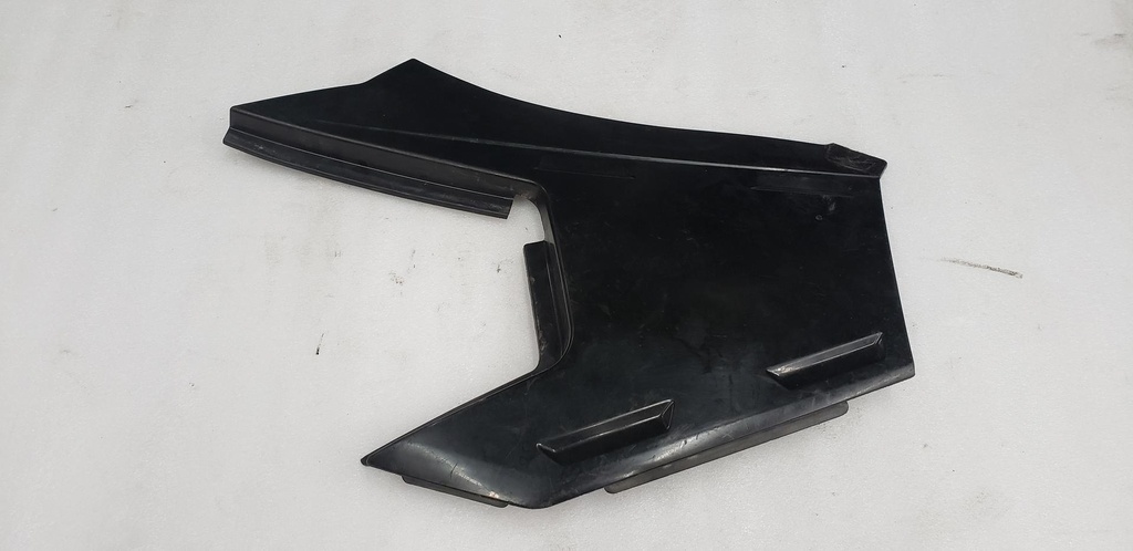 SIDE PANEL, LEFT, GLOSS BLACK