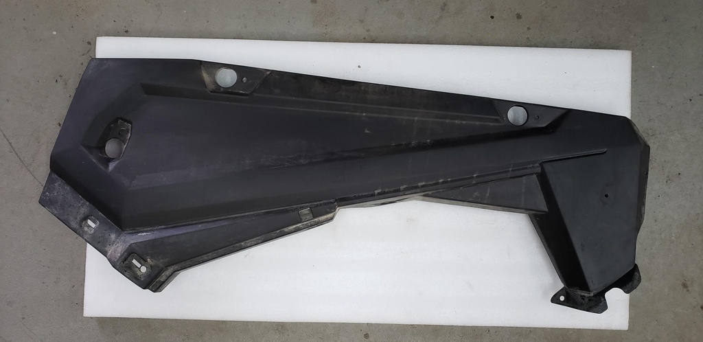 left hand rocker, gloss black