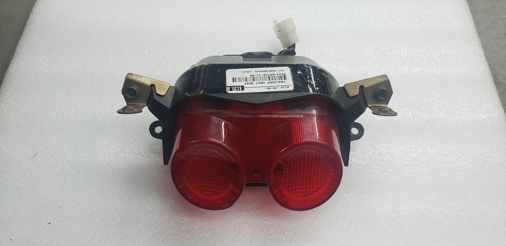 (new ref. 5jj-84710-12-00) taillight unit assy
