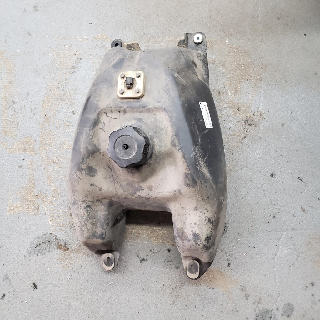 YAMAHA Fuel Tank Comp - 5KM-24110-00-00