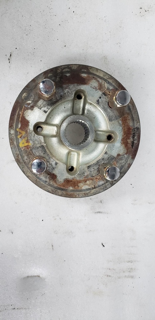 Hub, Front - 5UG-F5111-10-00 YAMAHA