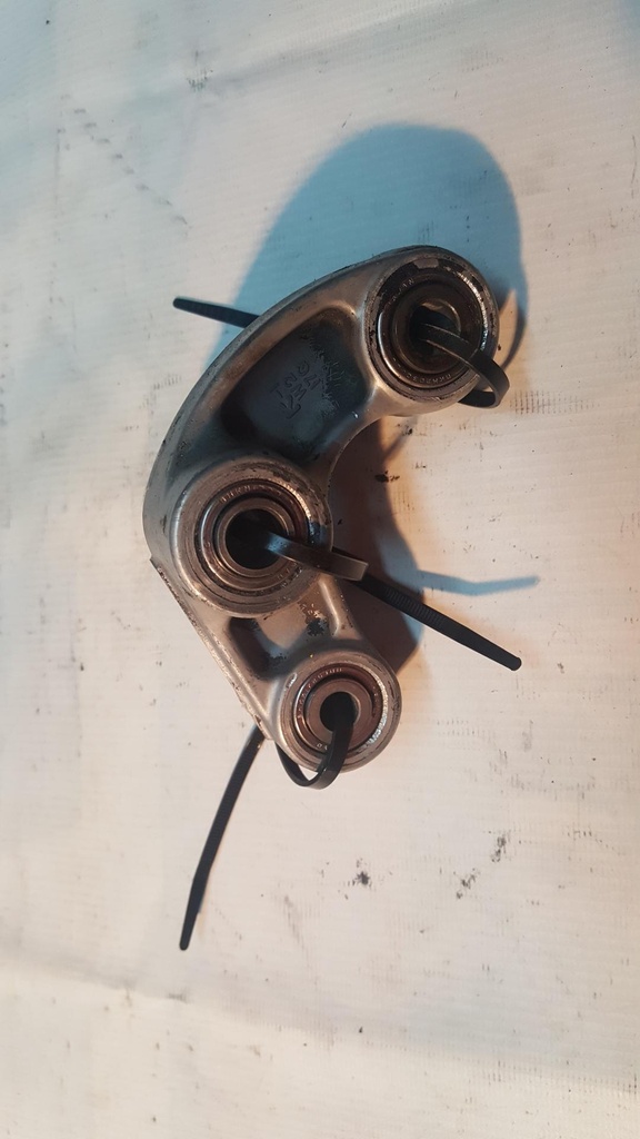 SUZUKI LEVER SET, REAR CUSHION - 62600-17860