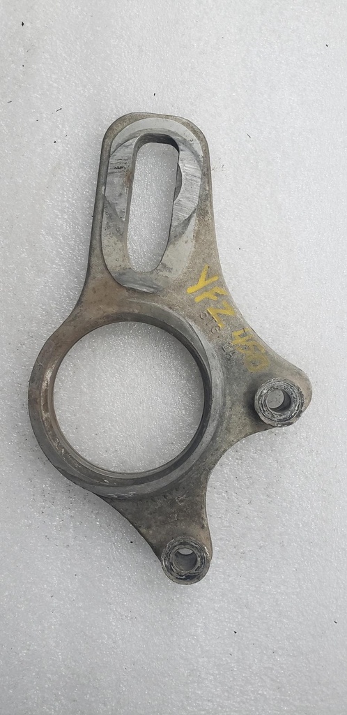 Bracket, Caliper - 5TG-25721-30-00 YAMAHA