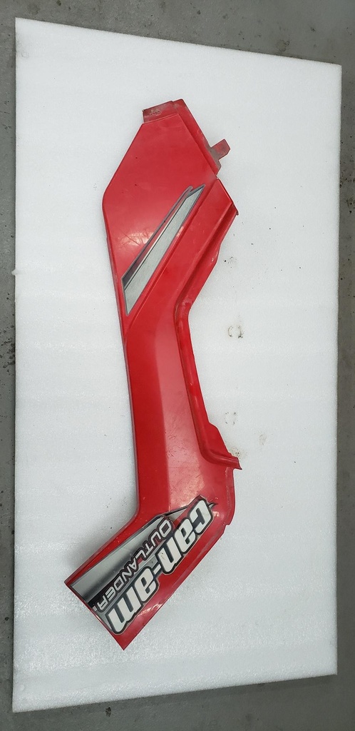 RH LATERAL PANEL, RED - Call your local BRP dealership Red Model, Max