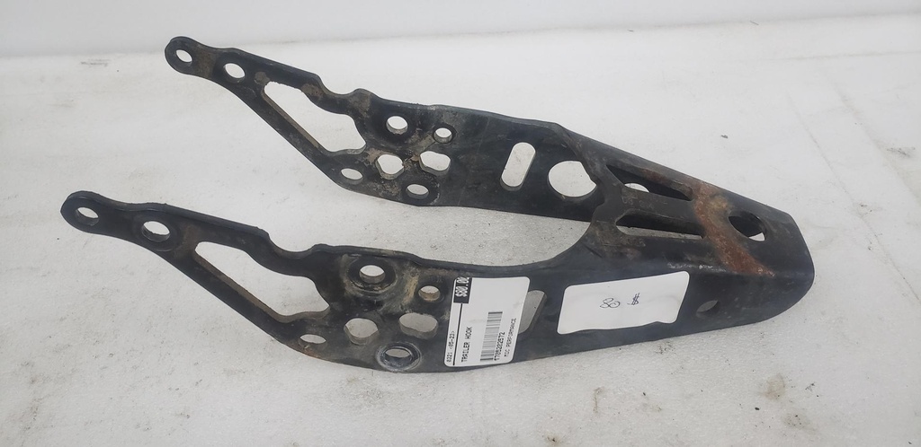 TRAILER HOOK - 705202572 CAN AM