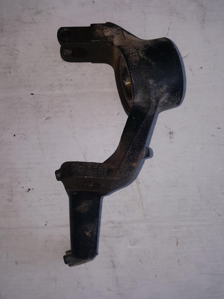 rh knuckle
