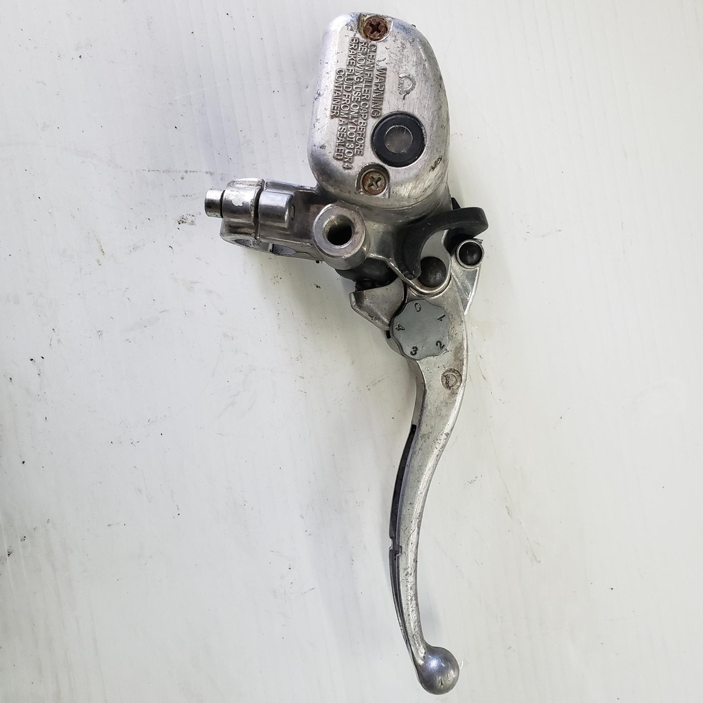 [705600409-001] CYLINDER MASTER ASS'Y (705600409-001)