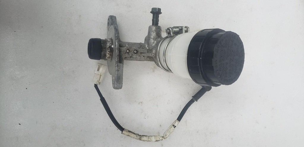(new ref. 705601505) master cylinder ass'y