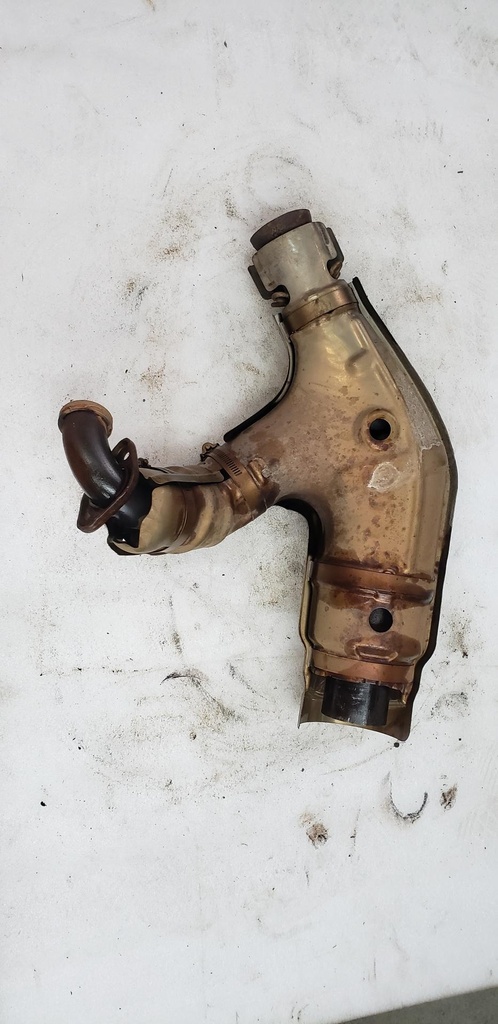 rear exhaust pipe