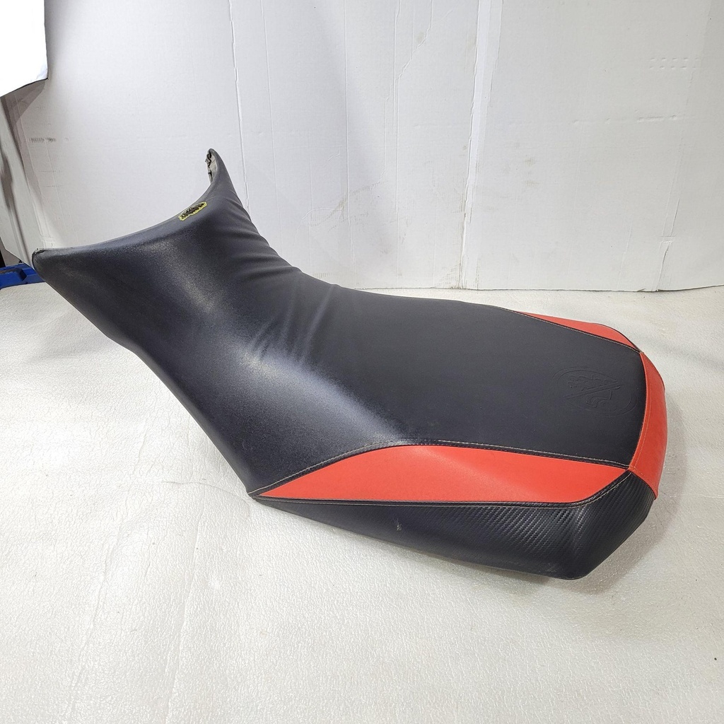 (new ref. 708002494) seat ass'y package xmr red/white/black