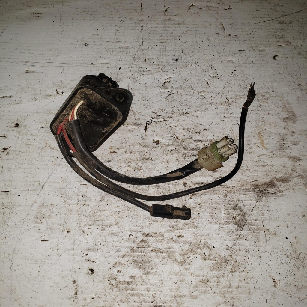 FUSE HOLDER ASS'Y