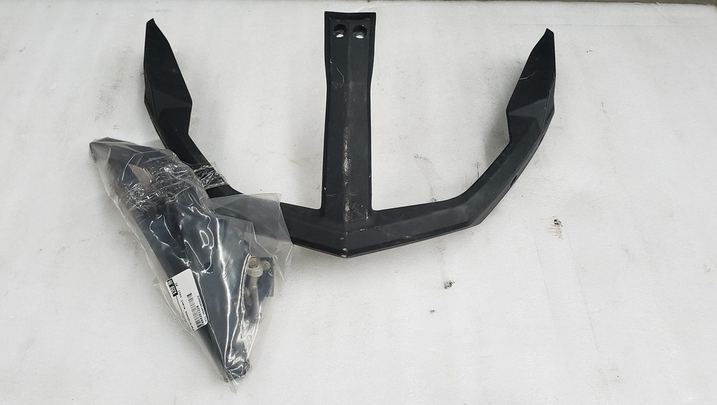 Pare-Chocs Avant Coulé XC - 860201228 ski doo