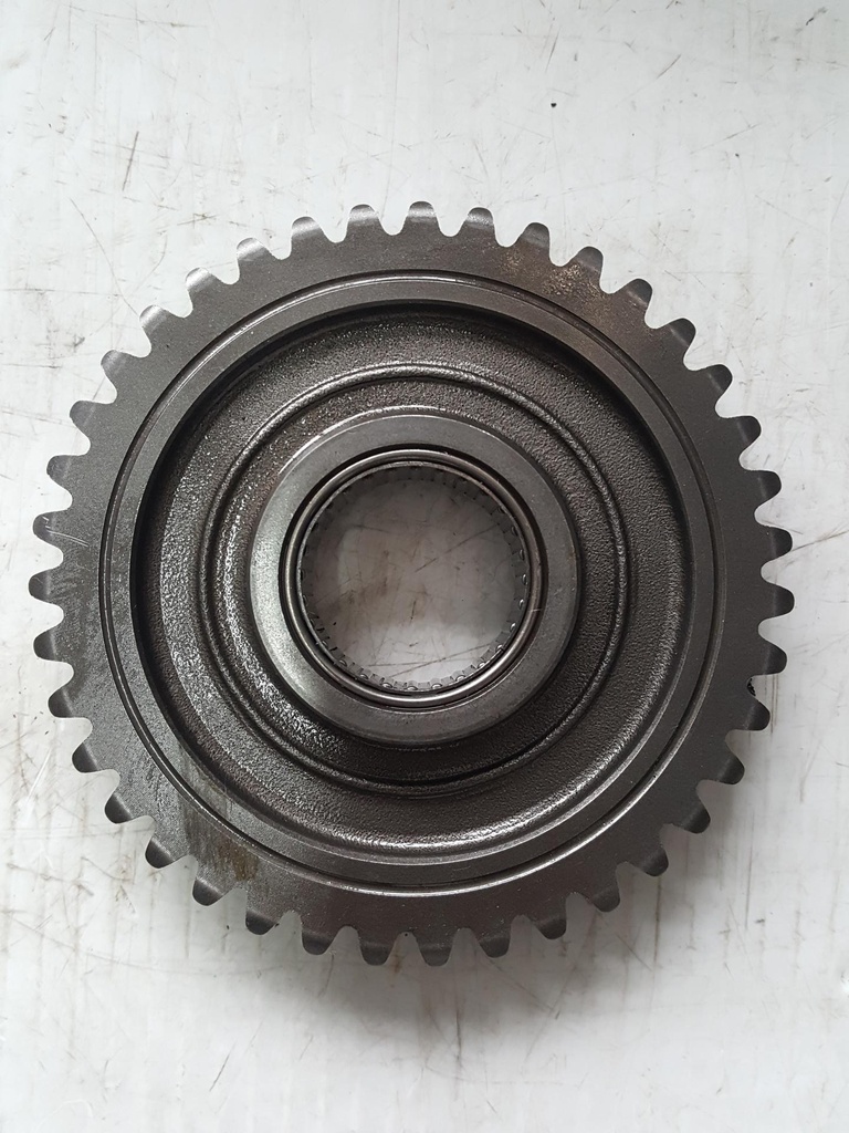 sprocket, chain driven (39t)