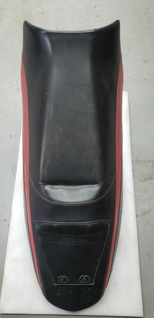 SINGLE SEAT ASSY - YAMAHA - 8FR-24710-60-00
