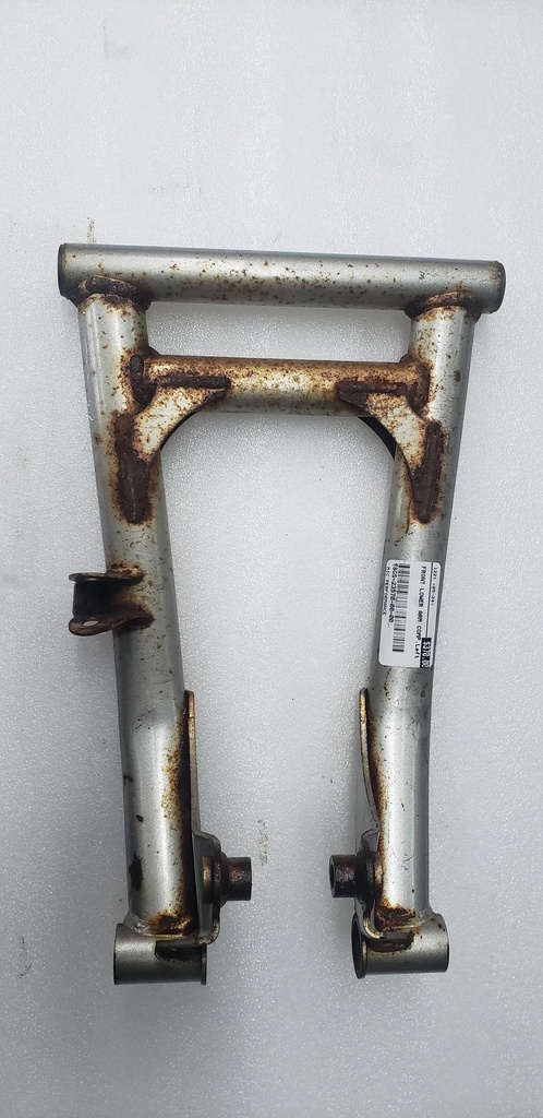 FRONT LOWER ARM COMP.LEFT - YAMAHA - 8GS-23570-00-00 yamaha