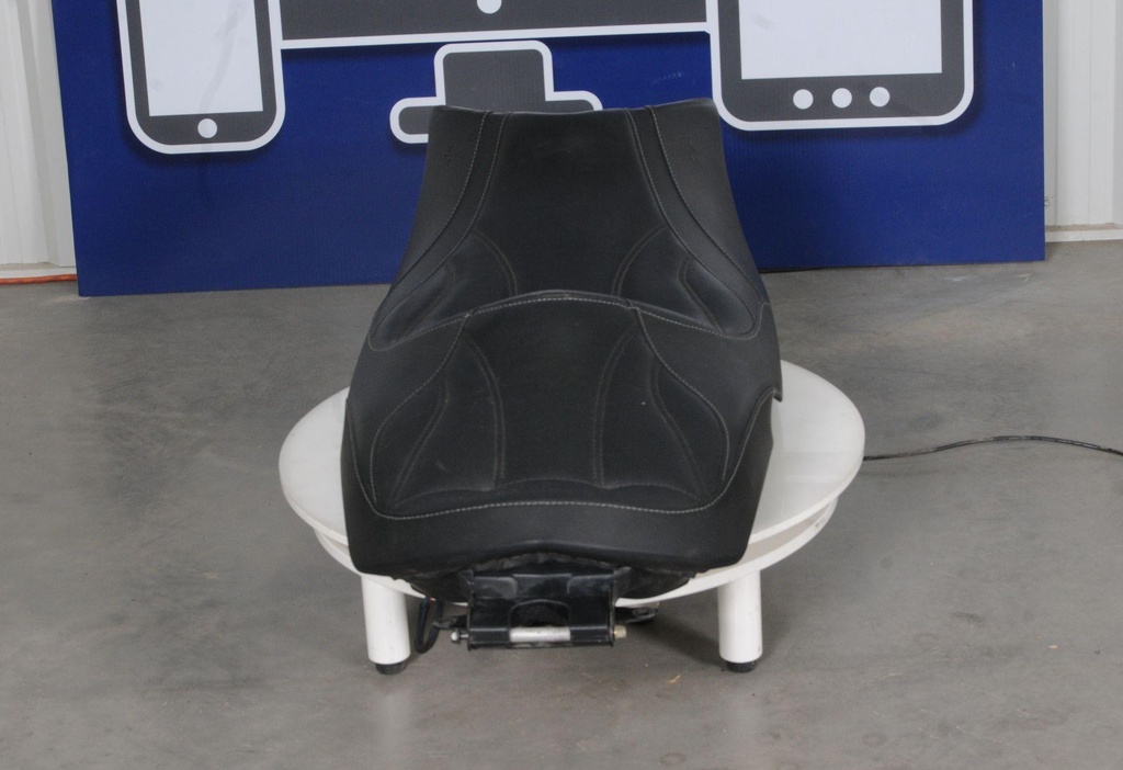 [708001531-001] seat ass'y