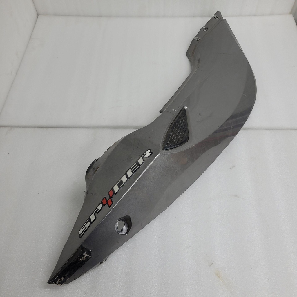 (new ref. 705008928) rh rear panel, metallic magnesium rs, magnesium model