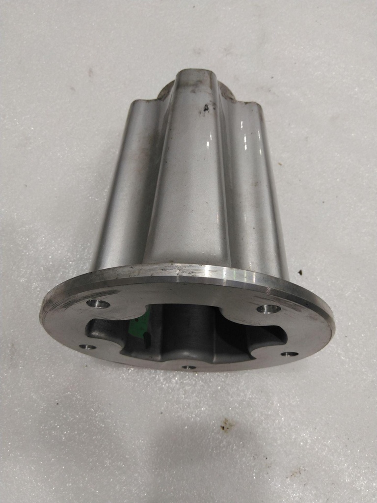 [705501119-001] (new ref. 705503032) rear wheel hub (705501119-001)