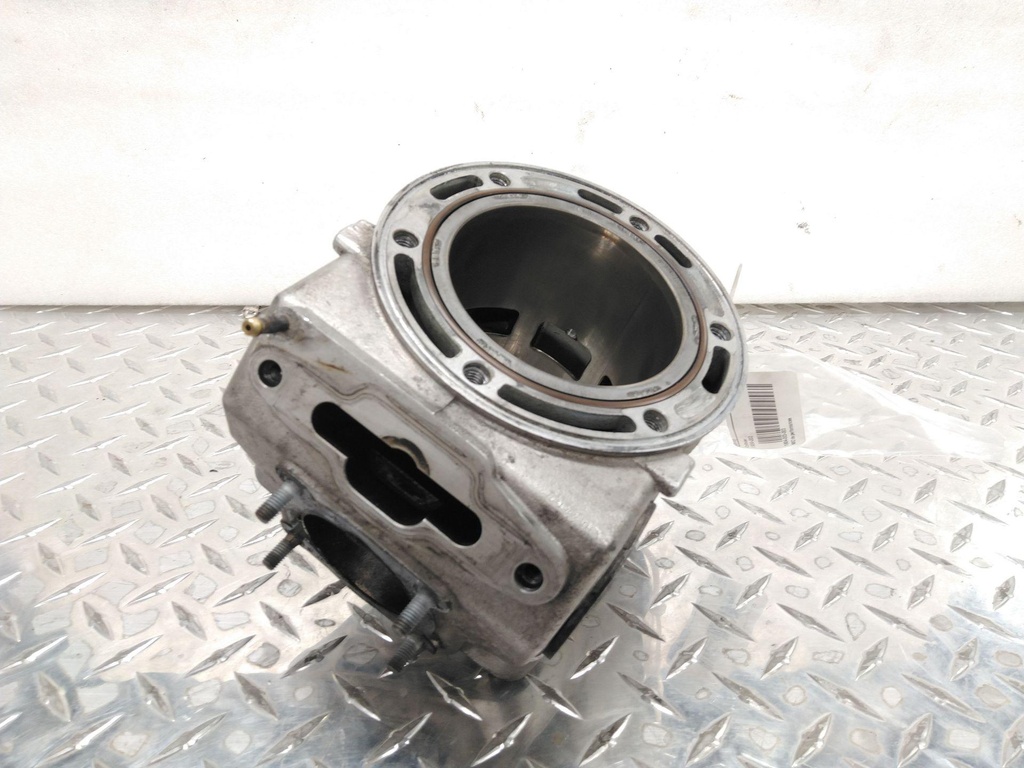 Cylinder