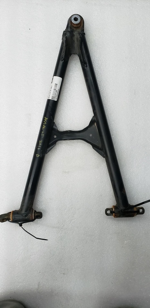 RIGHT SIDE, LOWER CONTROL ARM,