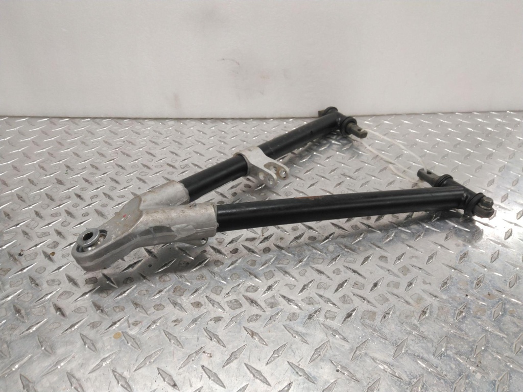 CONTROL ARM KIT LOWER RIGHT HAN